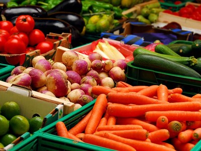 Enormous Benefits in Increasing Consumption of Fruits and Vegetables